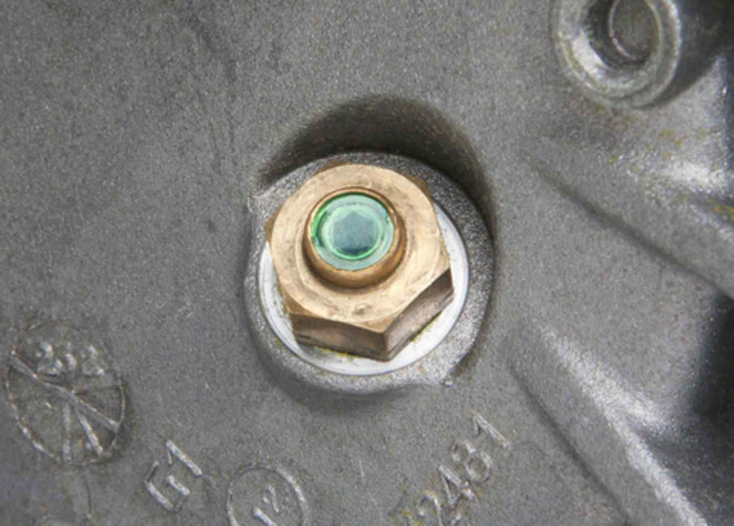 Four Seasons New Delphi SP17 Compressor w/ Clutch 68676