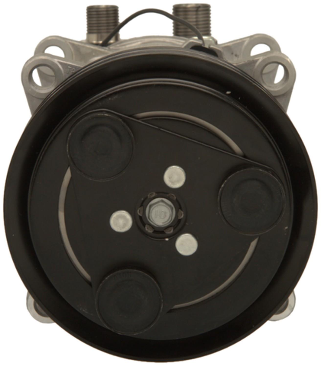 Four Seasons New York-Diesel Kiki-Zexel-Seltec TM16 Compressor w/ Clutch 68691