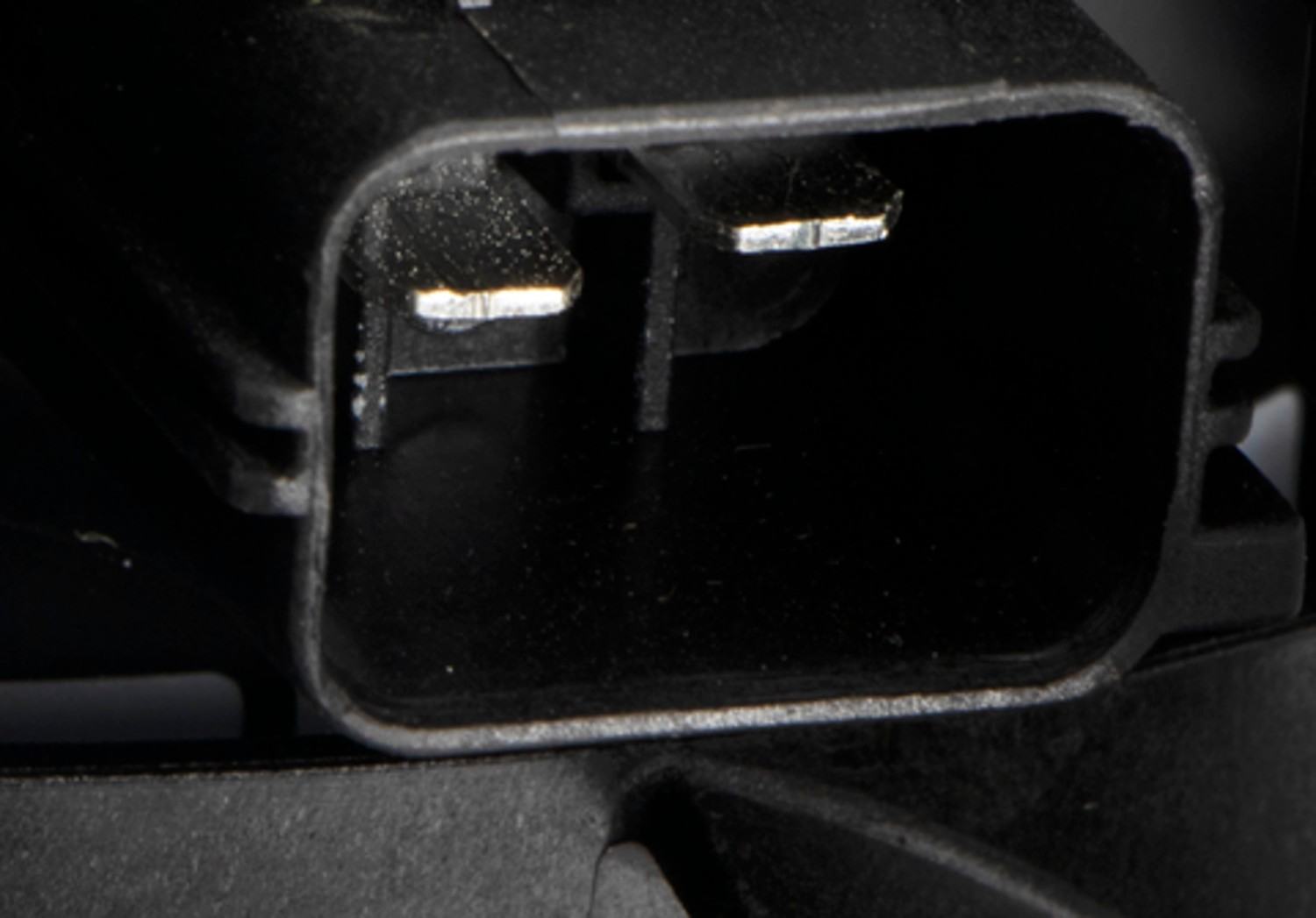 Four Seasons Radiator / Condenser Fan Motor Assembly 75949