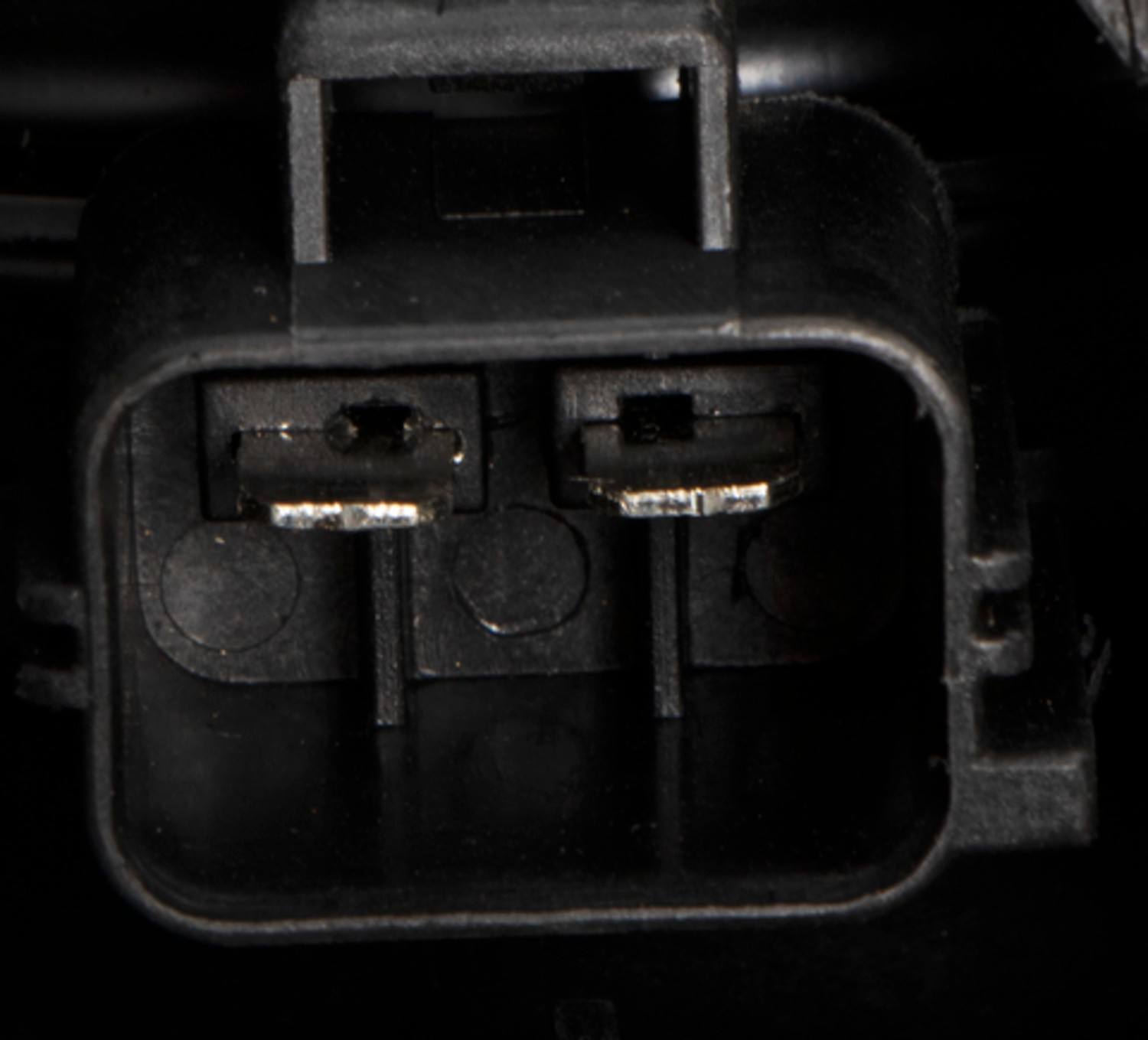 Four Seasons Radiator / Condenser Fan Motor Assembly 75950