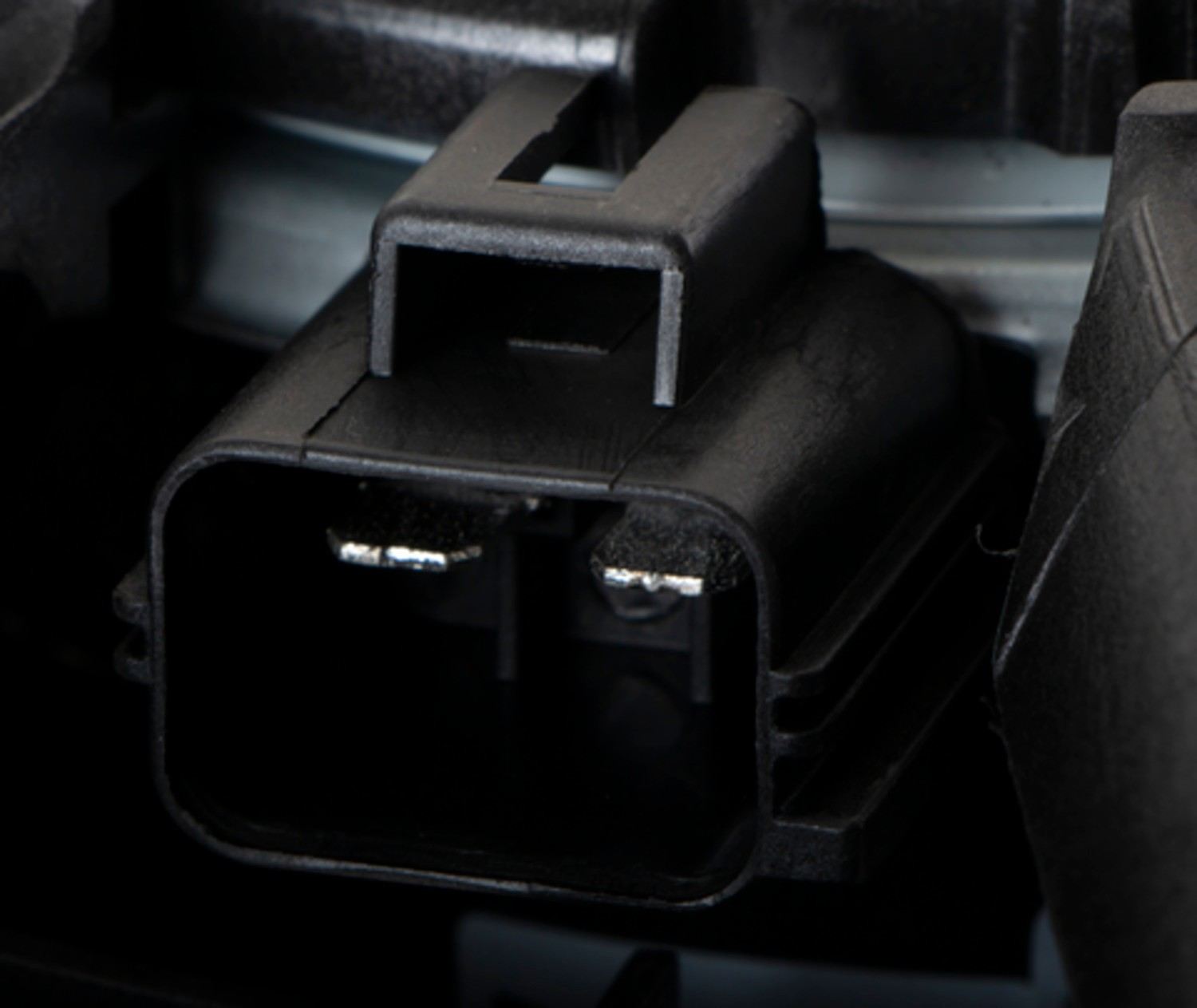 Four Seasons Radiator / Condenser Fan Motor Assembly 76373