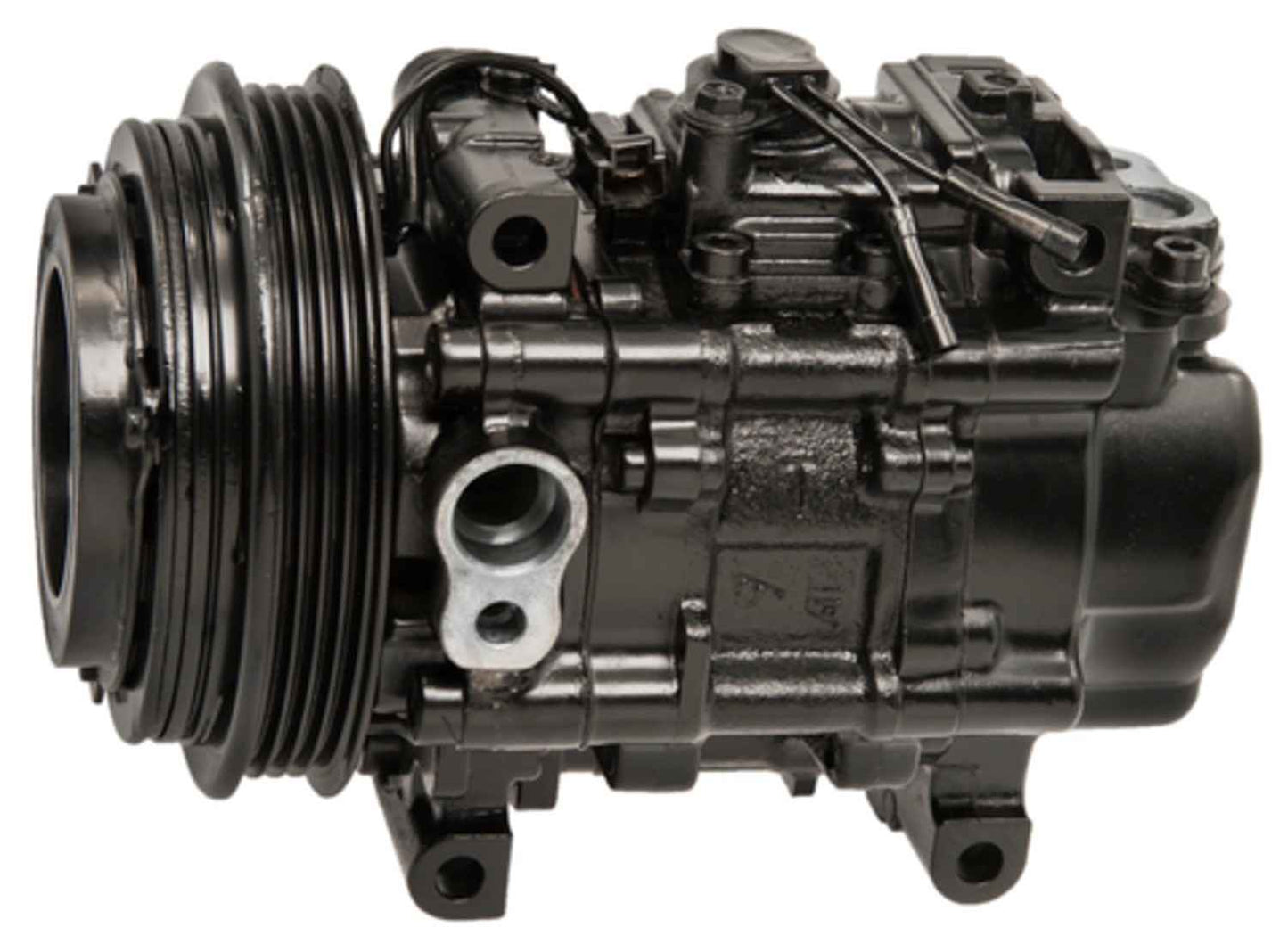 Four Seasons Reman Nippondenso TV12 Compressor w/ Clutch 77325