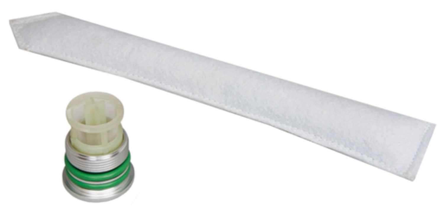 Four Seasons Filter Drier Desiccant Bag Kit w/ Plug 83165