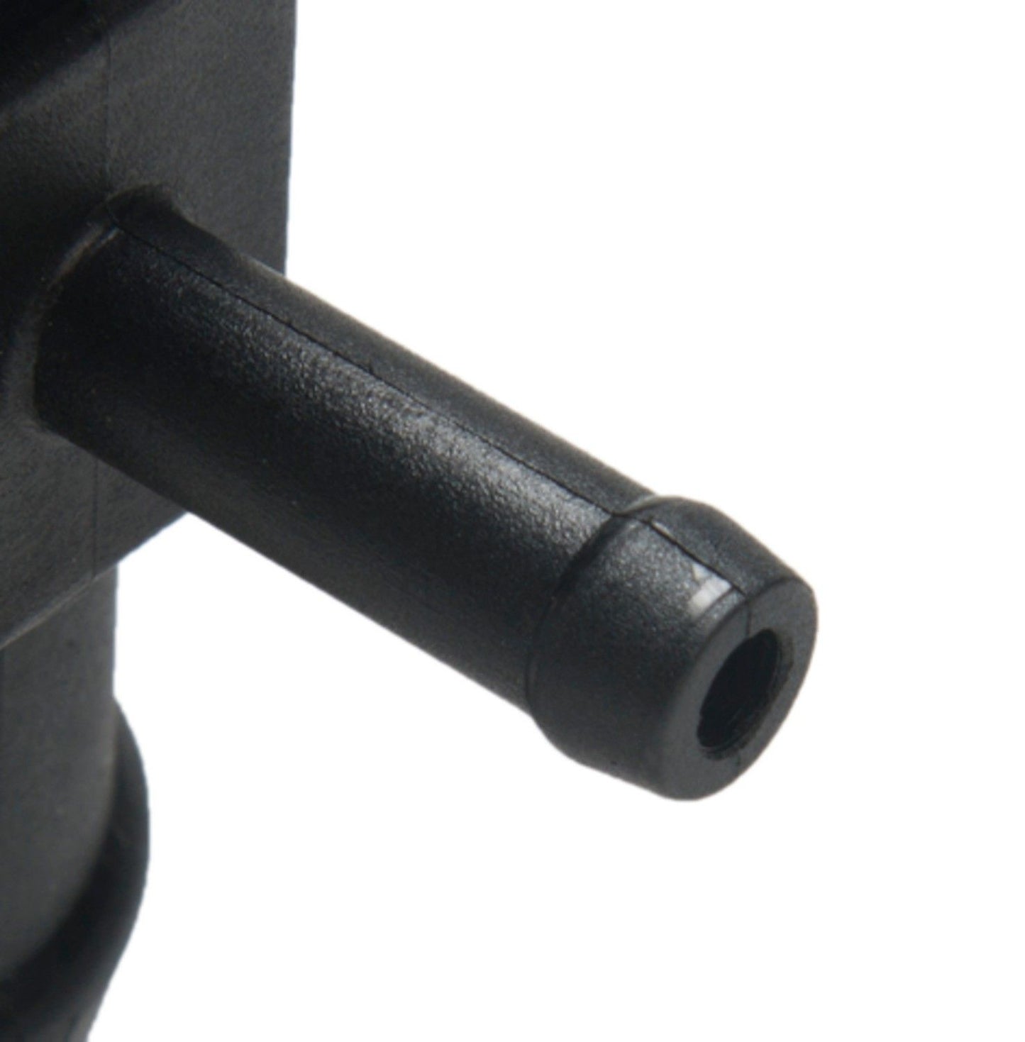 Four Seasons Engine Coolant Water Outlet 86050