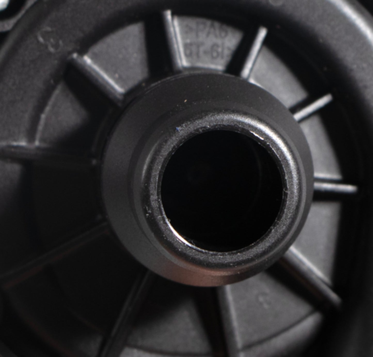 Four Seasons Engine Auxiliary Water Pump 89098 image 9