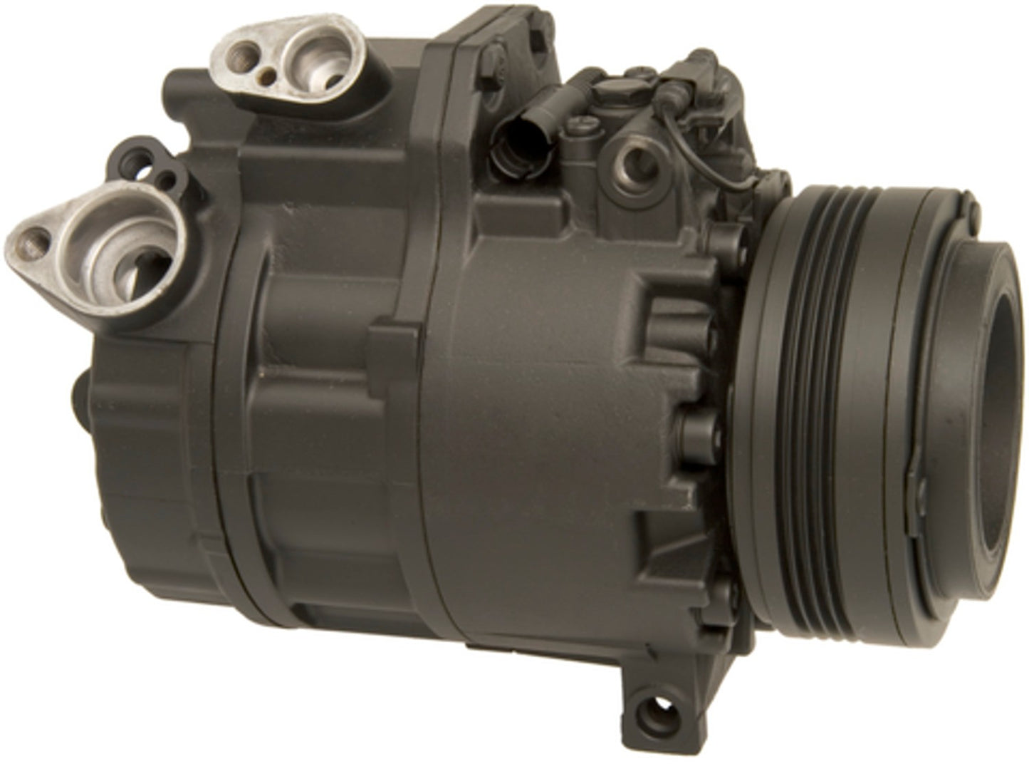Four Seasons Reman Nihon/Calsonic CSV717 Compressor w/ Clutch 97444