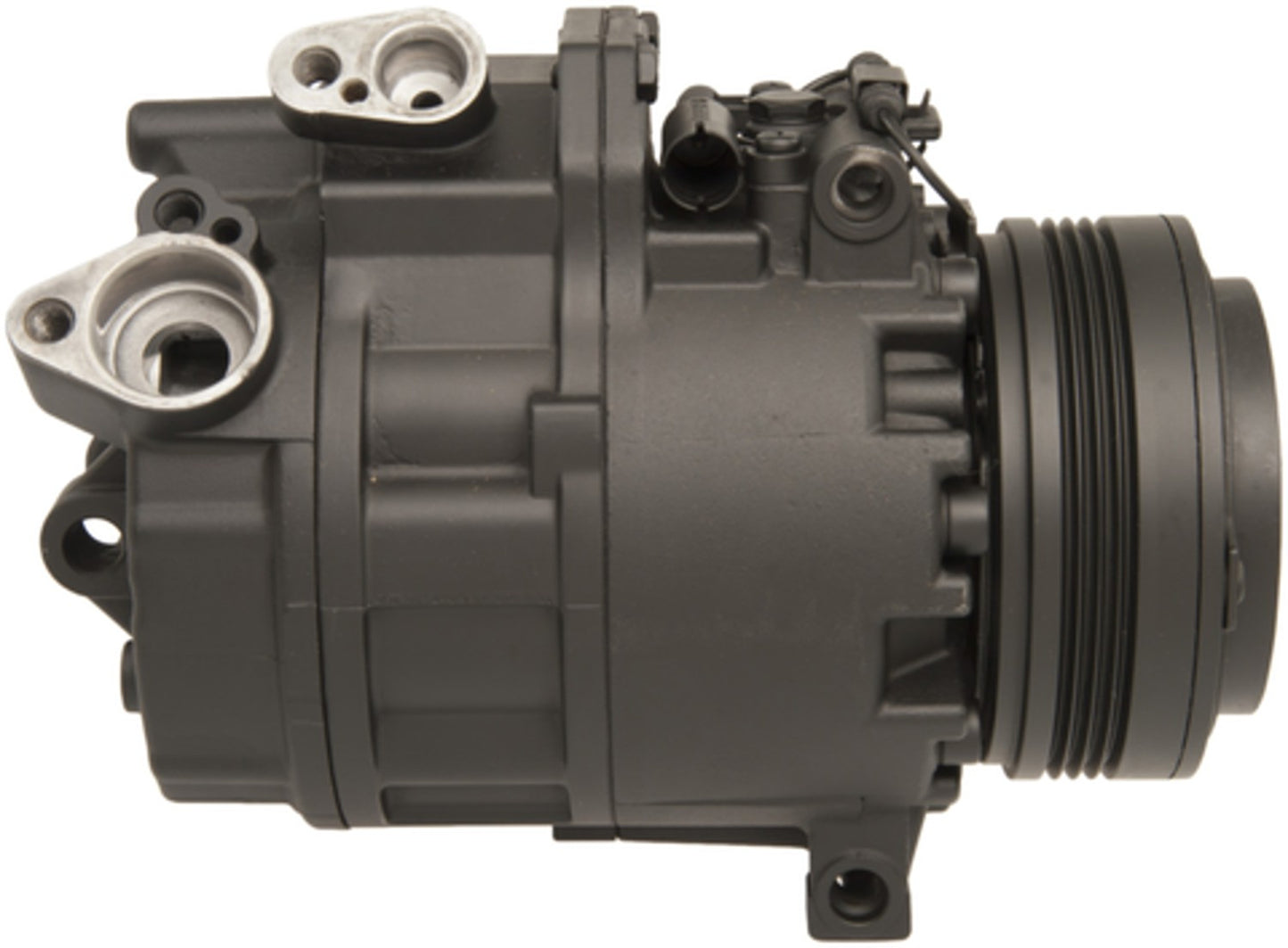 Four Seasons Reman Nihon/Calsonic CSV717 Compressor w/ Clutch 97444