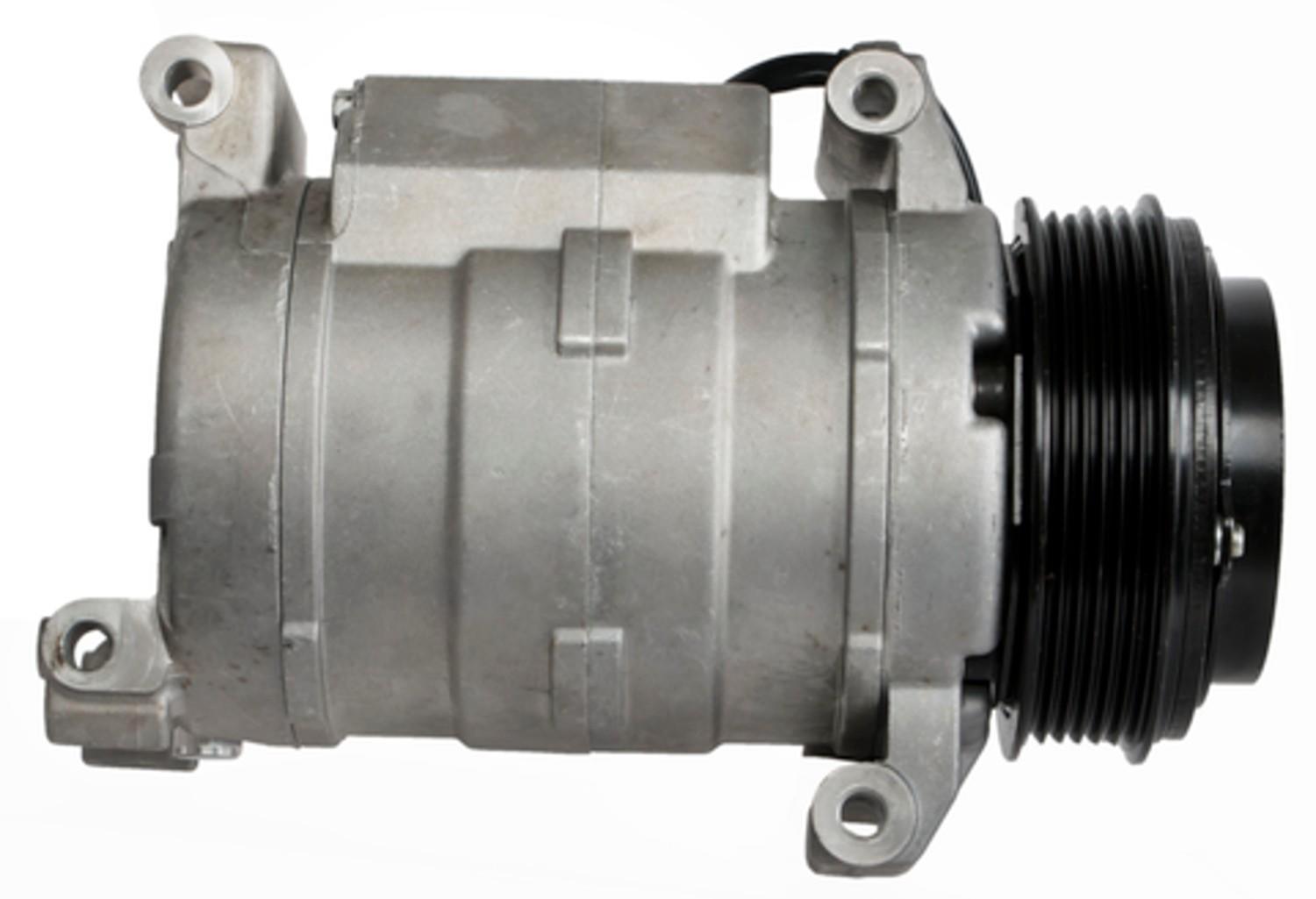 Four Seasons New Nippondenso 10S20C Compressor w/ Clutch 98337