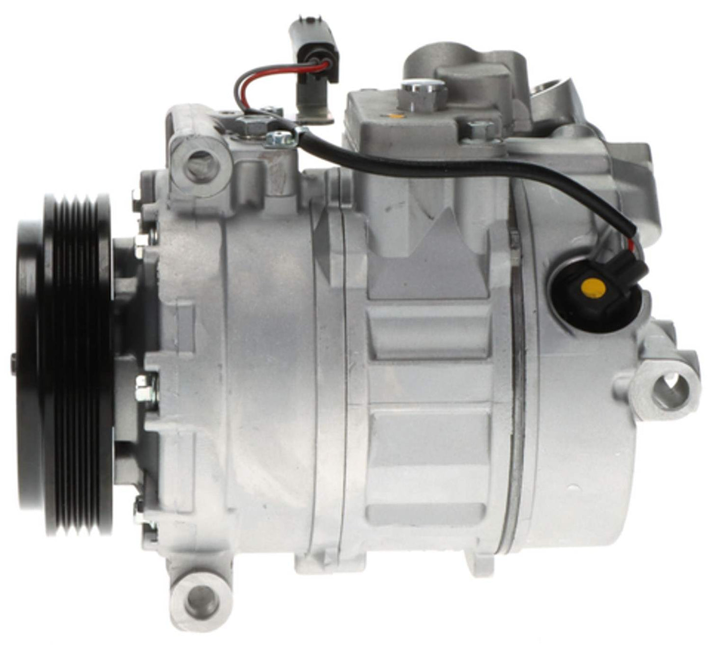 Four Seasons New Nippondenso 7SEU17C Compressor w/ Clutch 98358