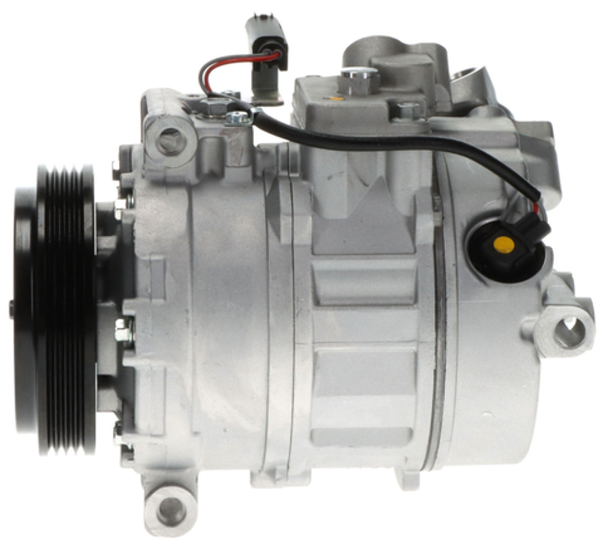 Four Seasons New Nippondenso 7SEU17C Compressor w/ Clutch 98358