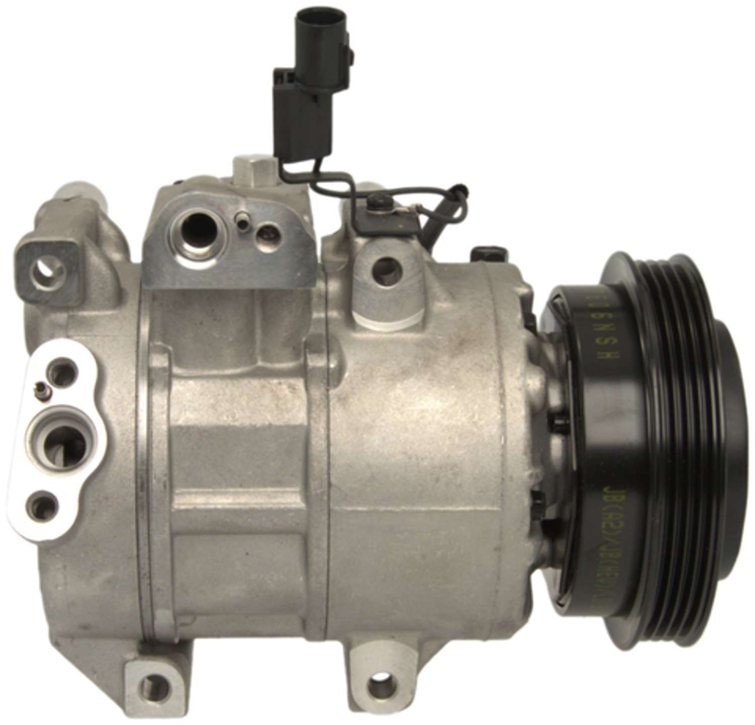 Four Seasons New Nippondenso 6SBU16C Compressor w/ Clutch 98371