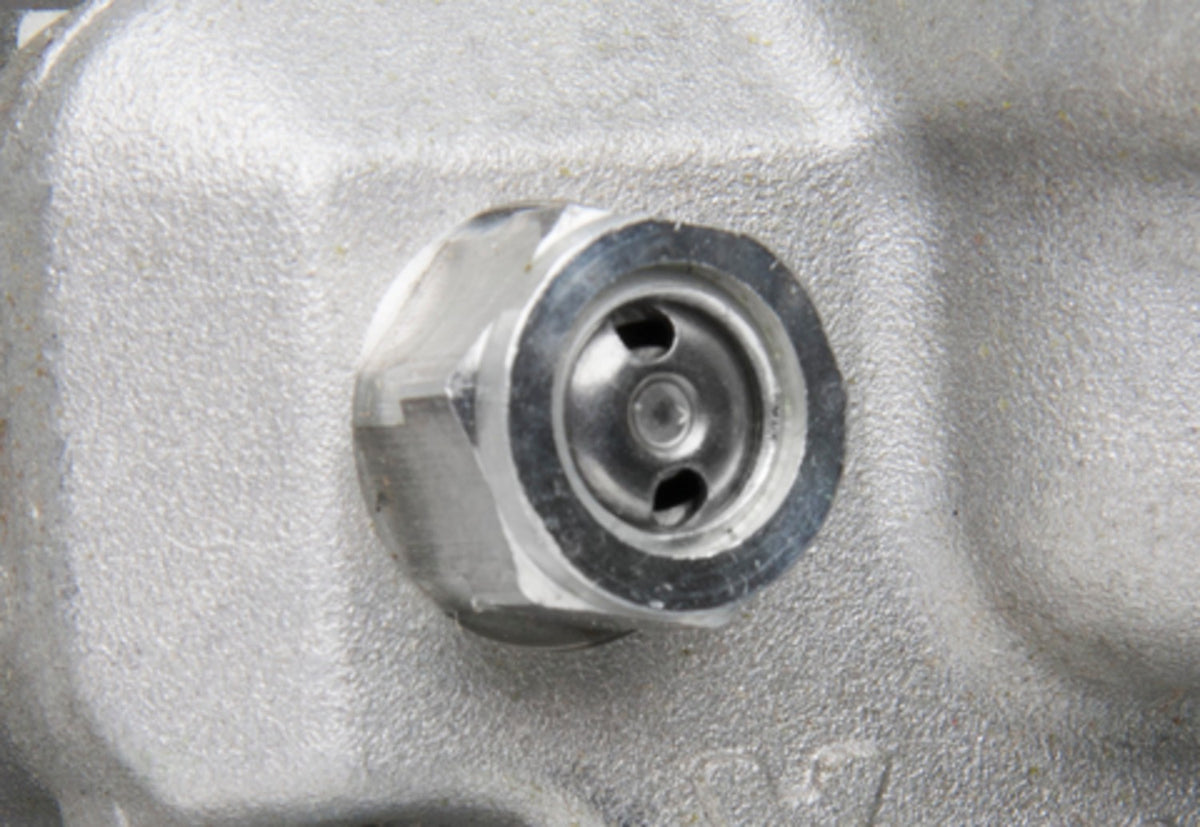 Four Seasons New Nippondenso 7SBU16H Compressor w/ Clutch 98384