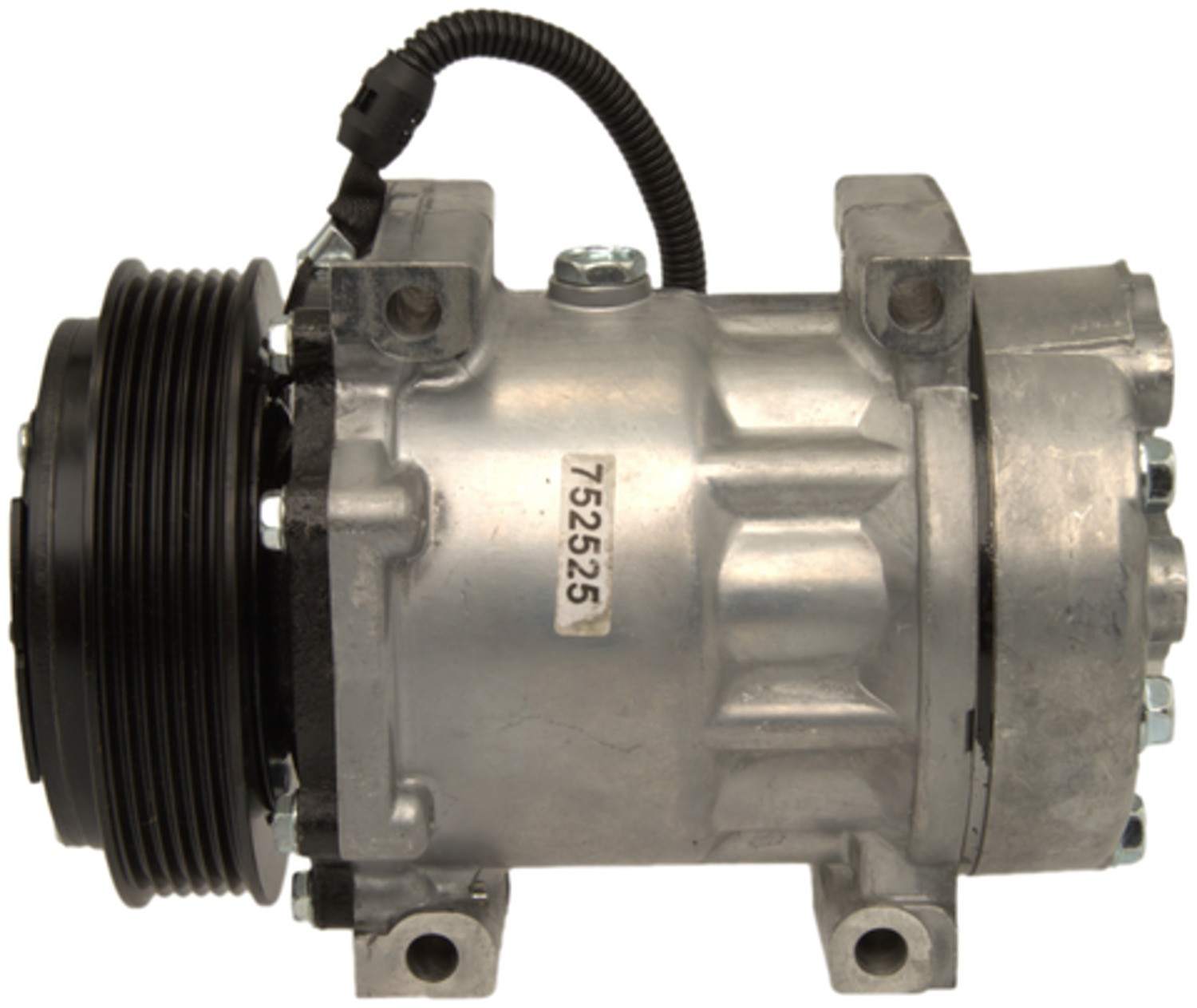 Four Seasons New Sanden/Sankyo SD7H15 Compressor w/ Clutch 98598