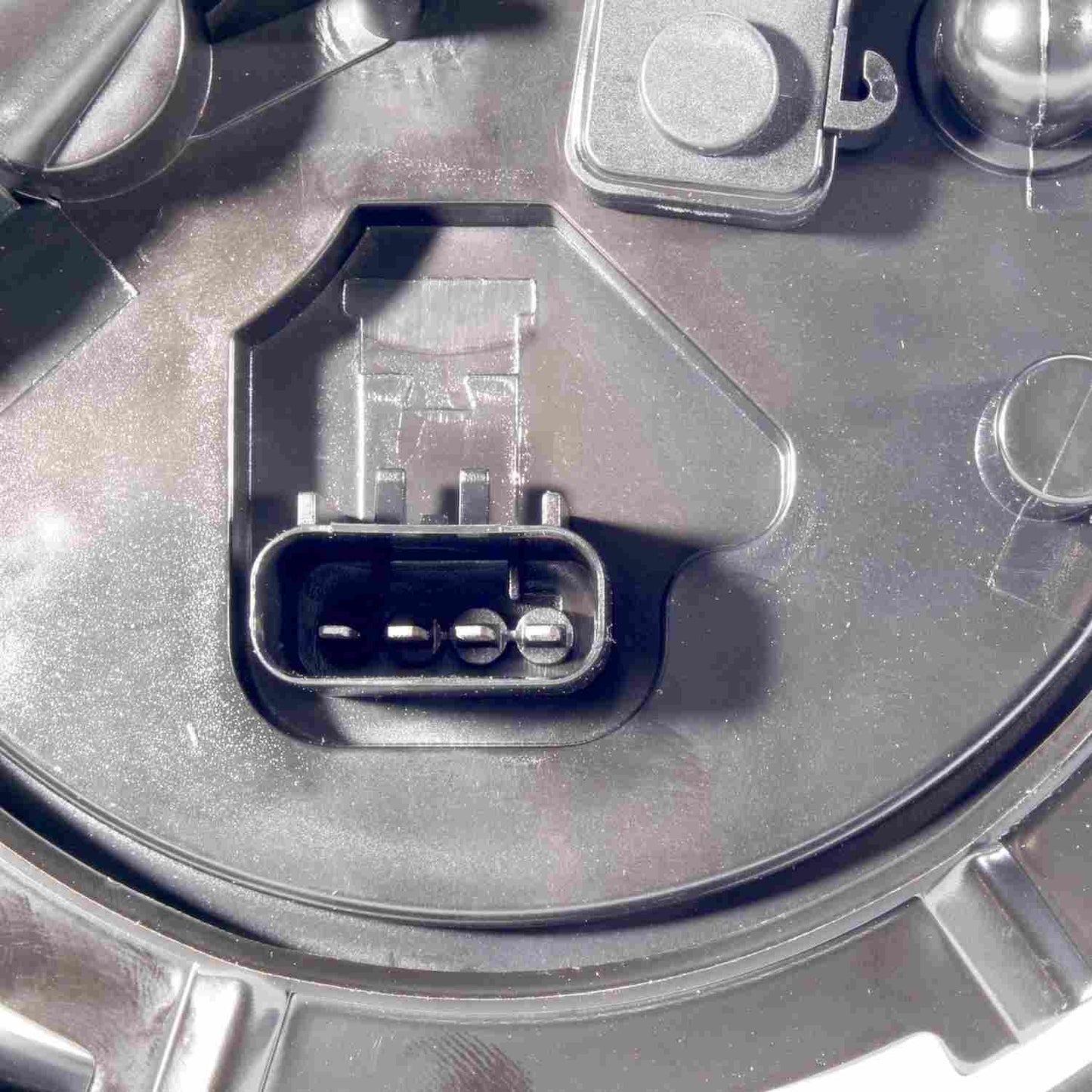 GMB Fuel Pump Module Assembly 558-2010