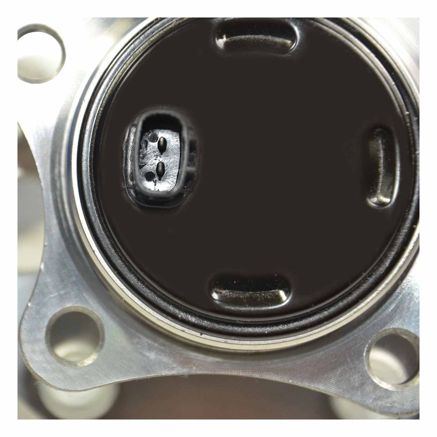 GSP Wheel Bearing and Hub Assembly 693207