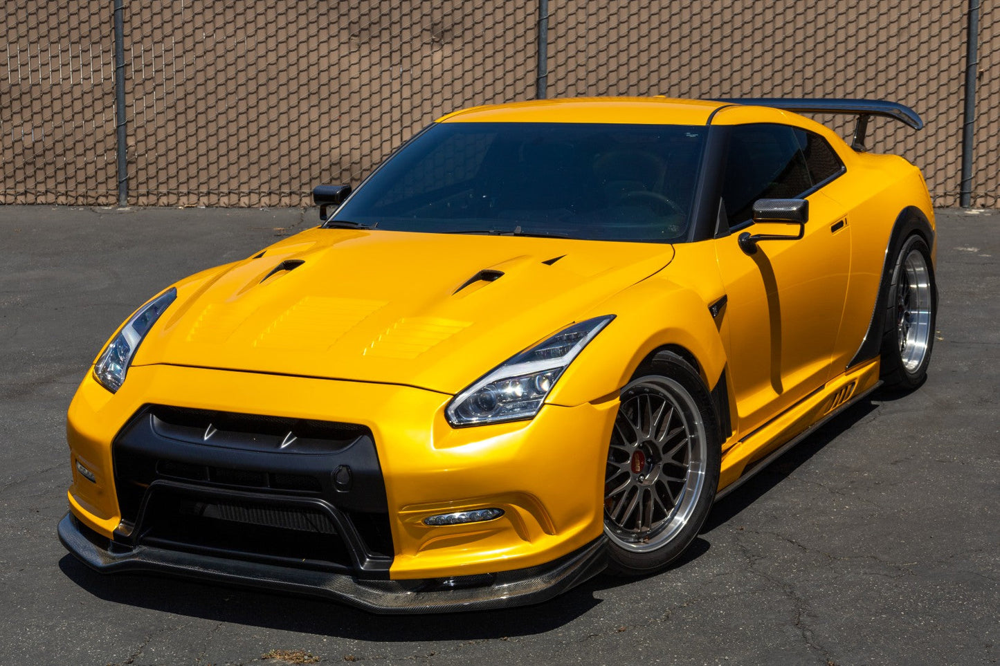 APR GT2 AeroMirror - Nissan GTR R35 Fitment