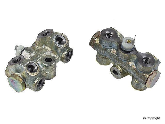 Genuine Parts Company Brake Hydraulic Line Junction