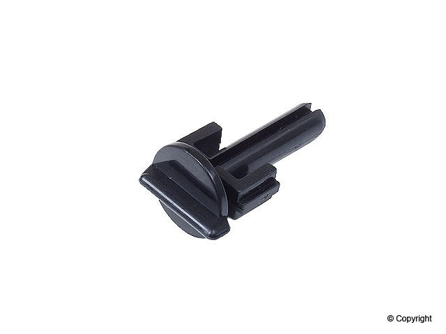Genuine Parts Company Headlight Door Fastener
