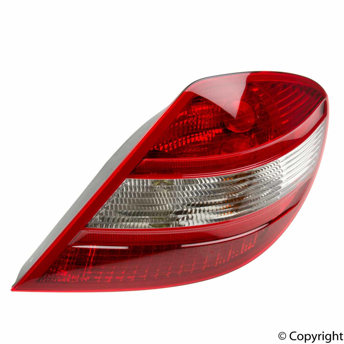 Genuine Parts Company Tail Light