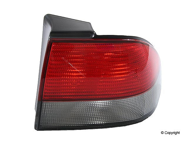 Genuine Parts Company Tail Light