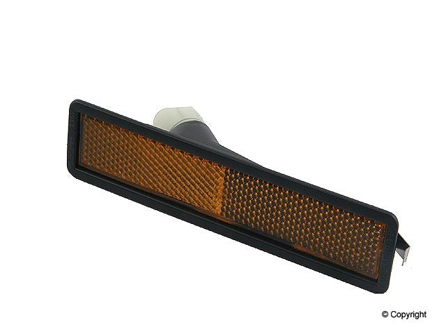 Genuine Parts Company Side Marker Light