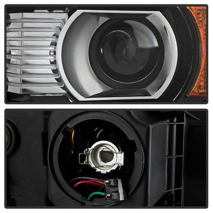 SPYDER xTune GMC Sierra 1500 14-15 (Non HID) Driver Side Headlight - OEM Left ALT-JH-NA13-4D-OE-L 9039942