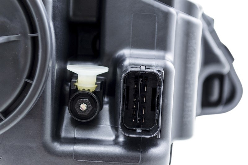 Hella Headlight Assembly 009934451