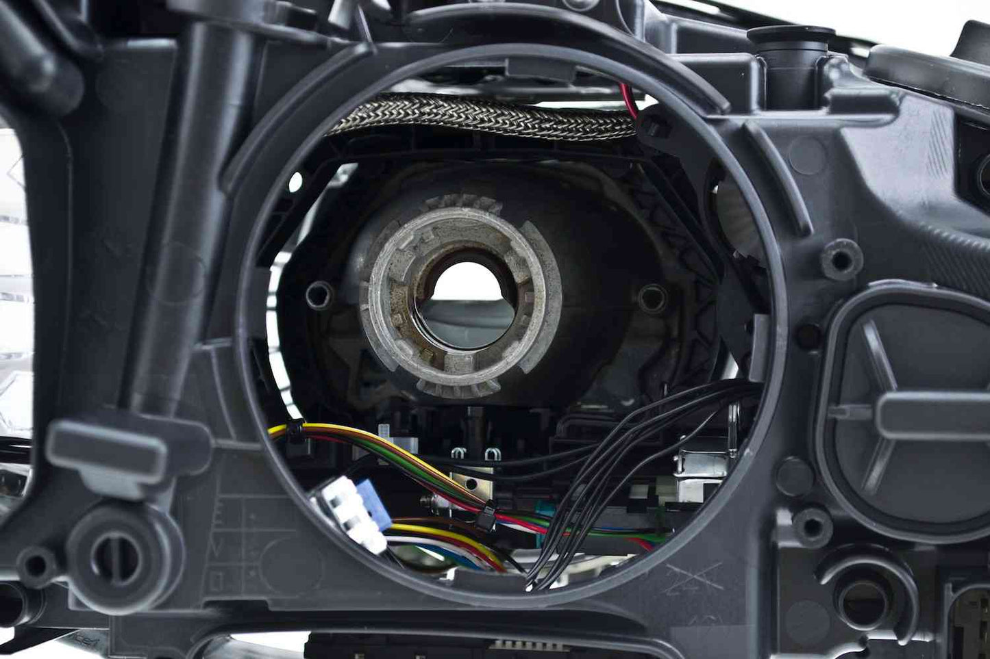 Hella Headlight Assembly 010131651