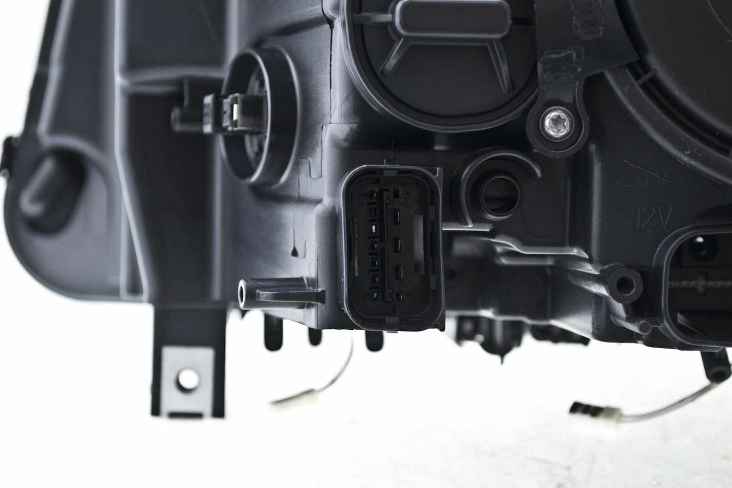 Hella Headlight Assembly 010131661
