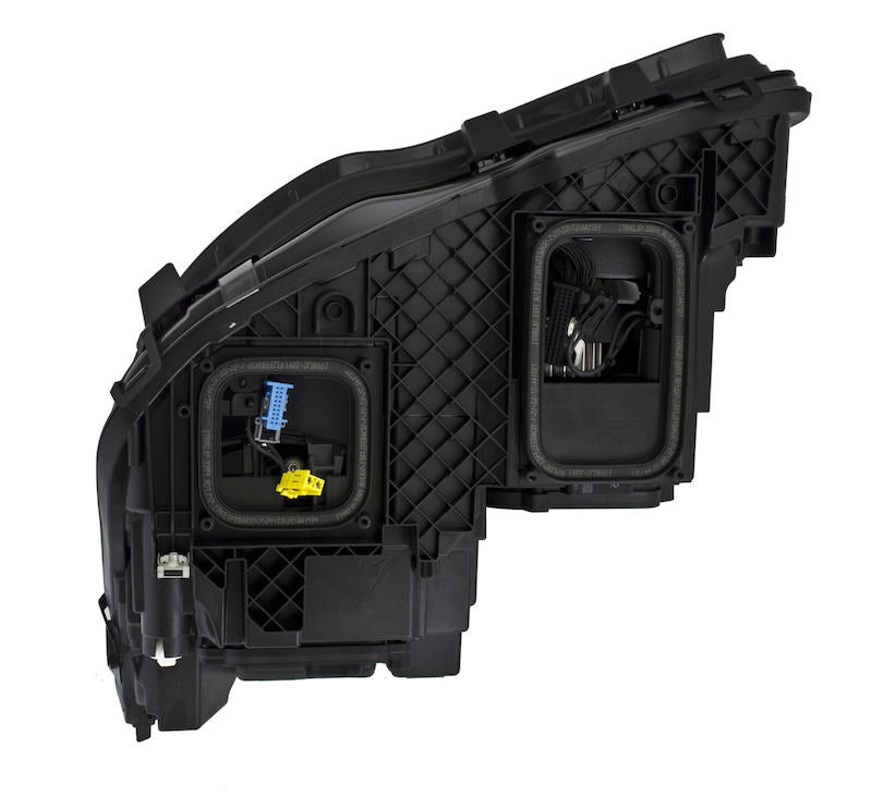 Hella 2015 Mercedes-Benz E350 E400 E550 15- Headlamp Rh Led 011091861