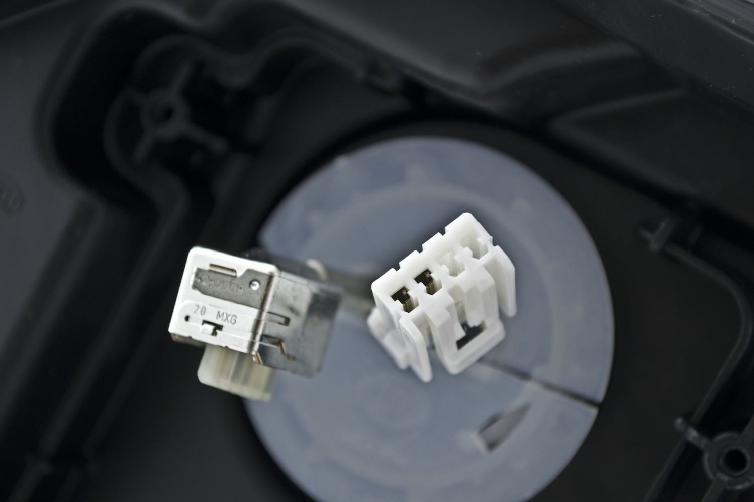 Hella Headlight Assembly 011150391