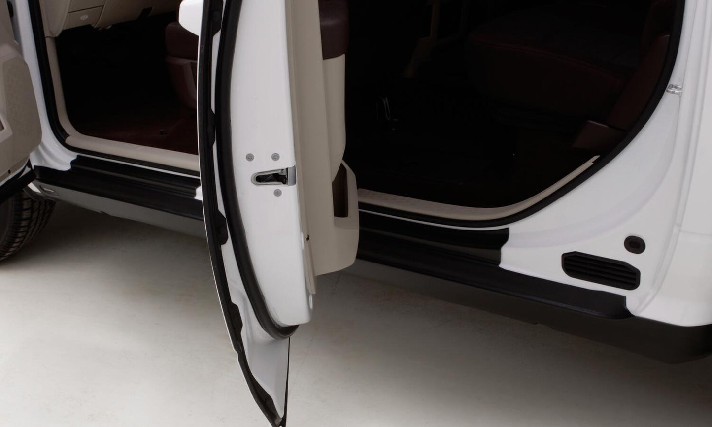 Husky Liners 09-17 Dodge Ram 1500 Crew Cab Truck Trail Armor Rocker Panel Kit 2874064