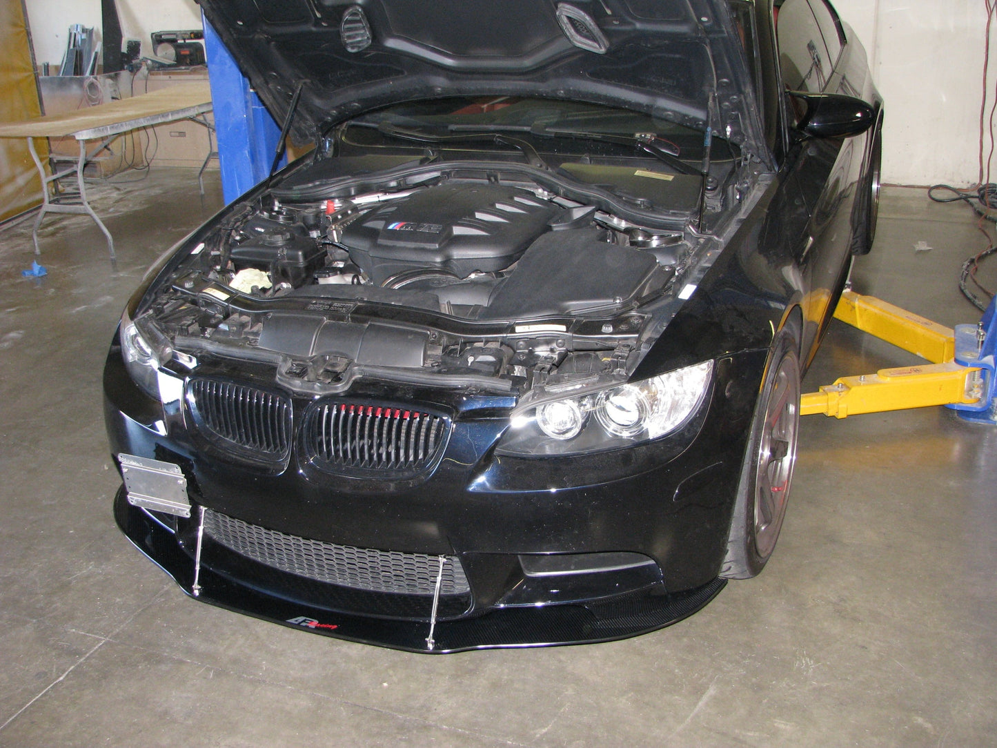 APR BMW E92 M3 Carbon Fiber Front Wind Splitter