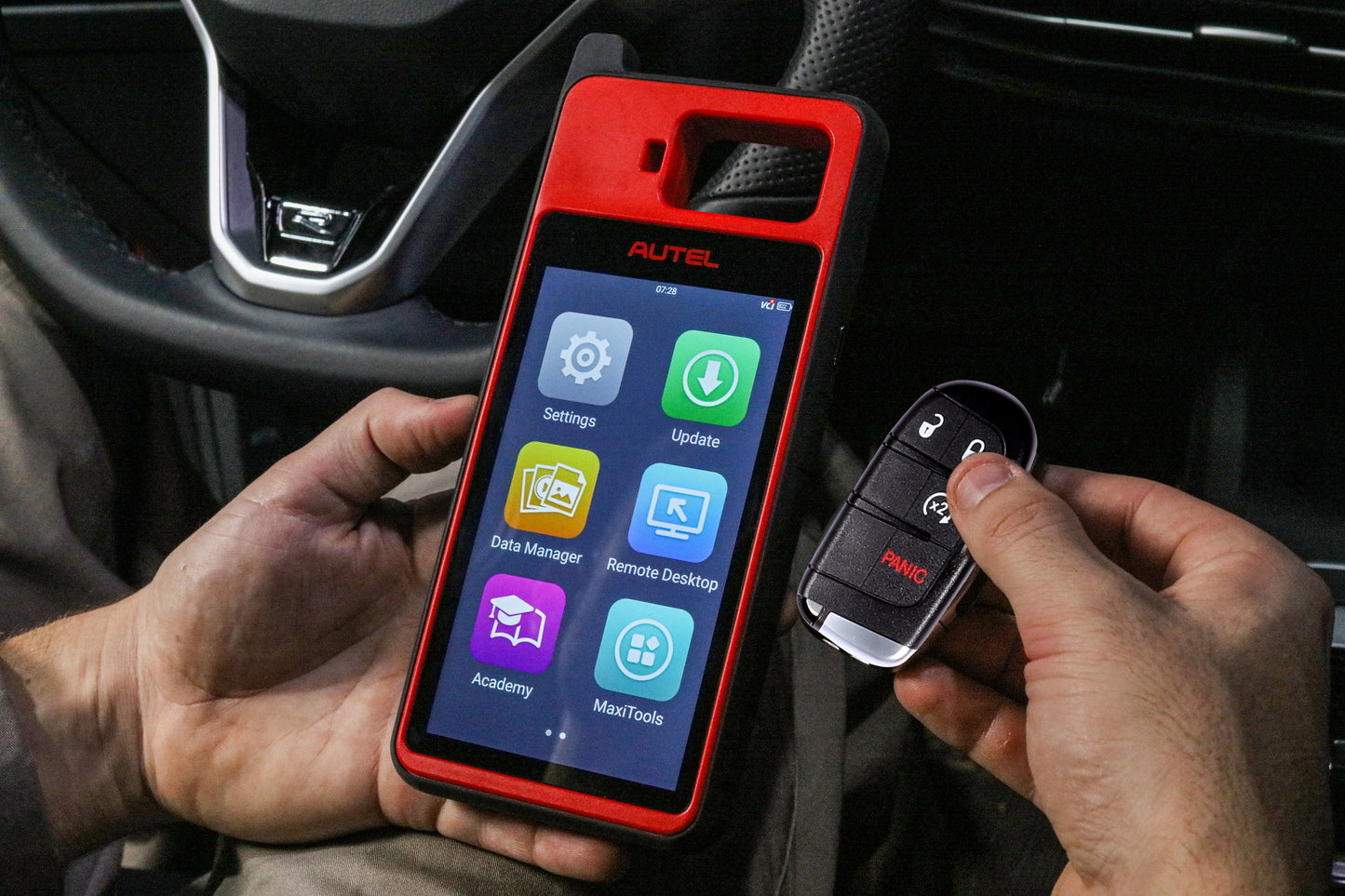 Autel KM100