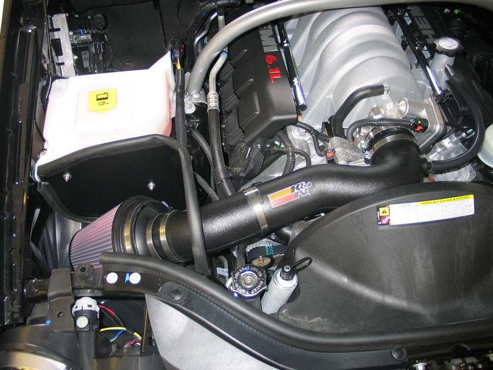 K&N Engineering K&N 06-10 Jeep Grand Cherokee 6.1L V8 Performance Intake Kit 57-1555