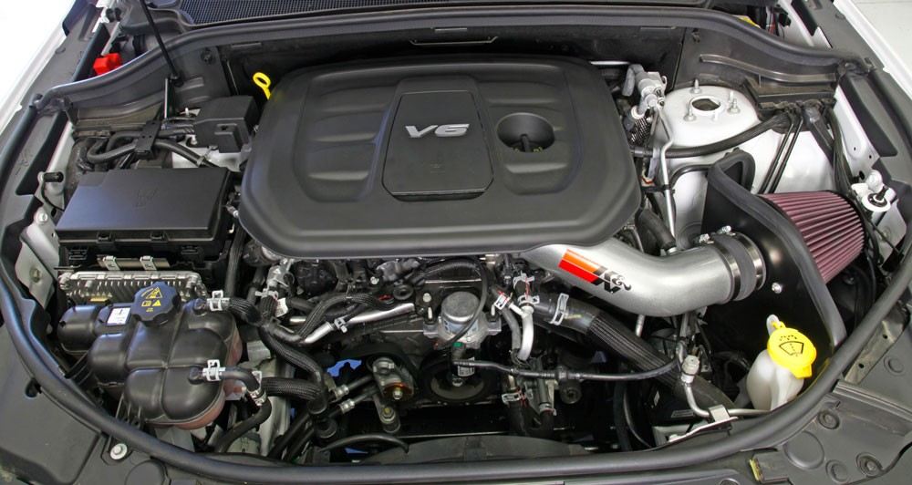 K&N Engineering K&N 2016 Jeep Grand Cherokee V6-3.6L Performance Intake Kit 77-1572KS