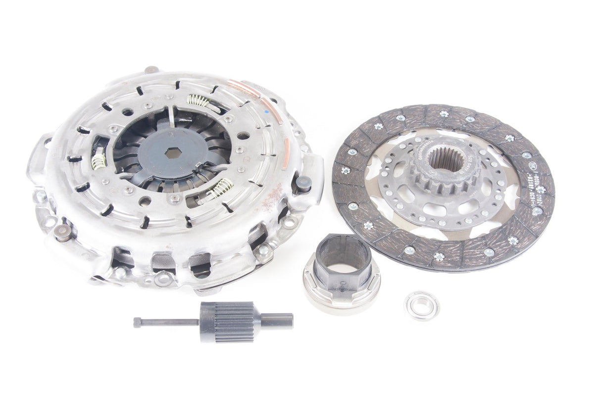 LuK Transmission Clutch Kit 03-083