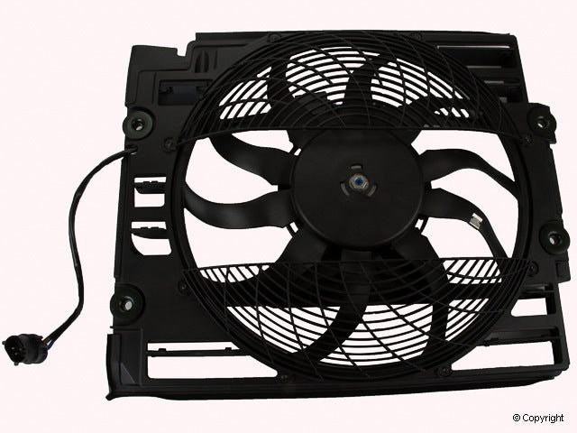 MAHLE Behr A/C Condenser Fan Assembly 351040111