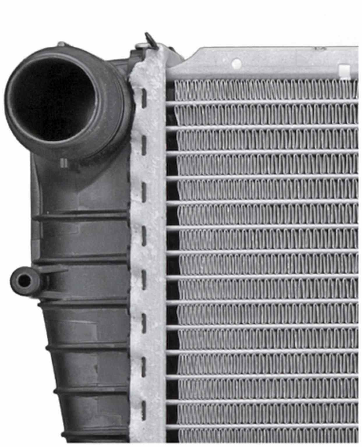 MAHLE Behr Radiator 376718751