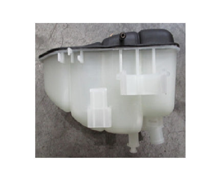 MAHLE Behr Engine Coolant Reservoir 376755221