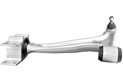 Mevotech Supreme Suspension Control Arm and Ball Joint Assembly CMS101370