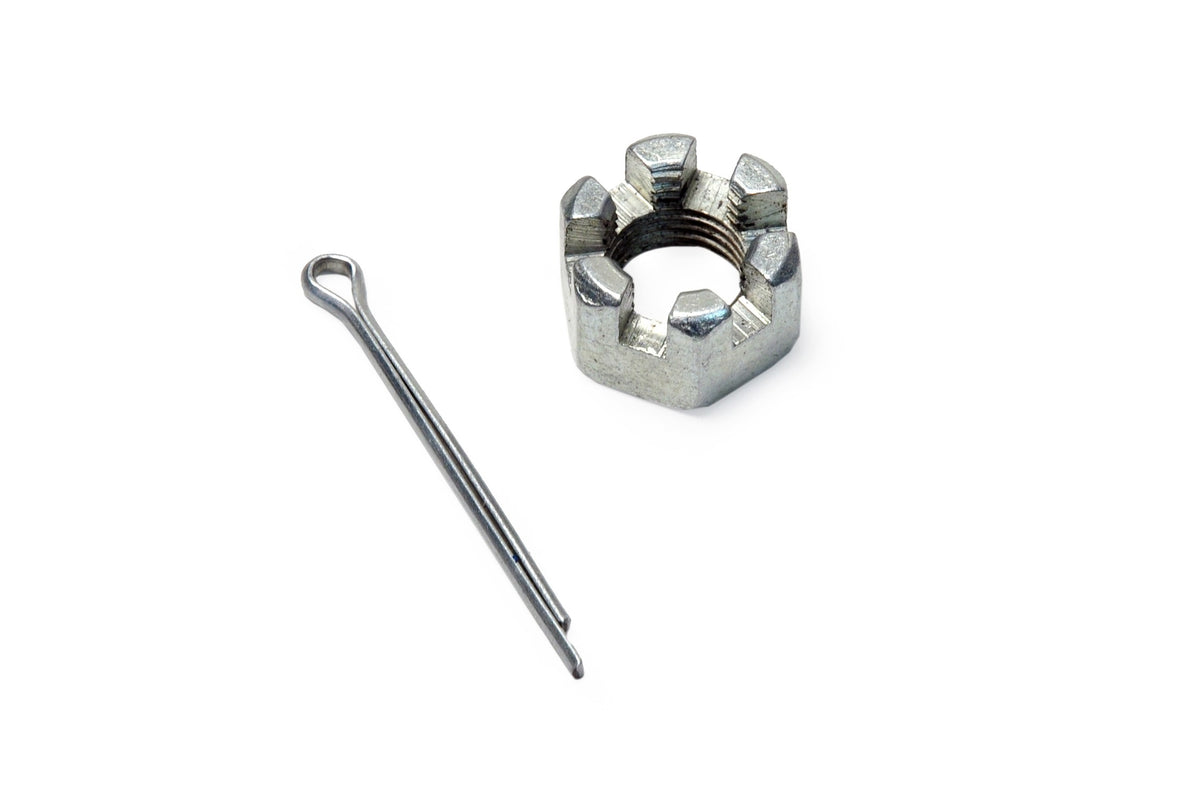 Mevotech Supreme Suspension Control Arm and Ball Joint Assembly CMS6070