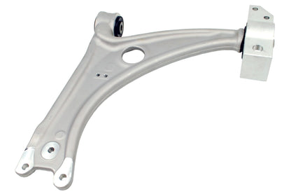 Mevotech Supreme Suspension Control Arm CMS701100