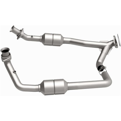 MagnaFlow Exhaust Products Catalytic Converter 24307