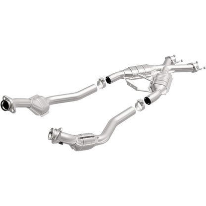 MagnaFlow Exhaust Products Catalytic Converter 444062