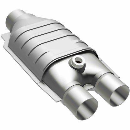 MagnaFlow Exhaust Products Catalytic Converter 4451337