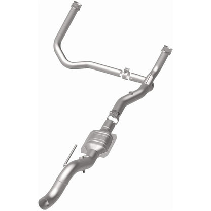 MagnaFlow Exhaust Products Catalytic Converter 445621