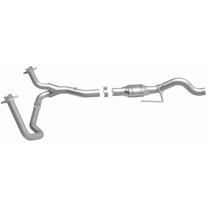 MagnaFlow Exhaust Products Catalytic Converter 445621