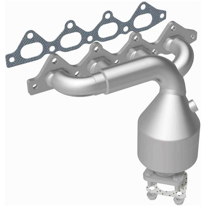 MagnaFlow Exhaust Products Catalytic Converter with Integrated Exhaust Manifold 452039