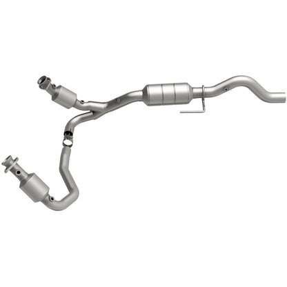 MagnaFlow Exhaust Products Catalytic Converter 458050